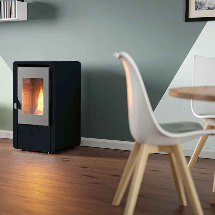 Artel Petit 6 Pellet Stove Black — GR8 Fires